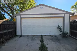 2202 Mt Vernon St, Colorado Springs, CO 80909 - Photo 34