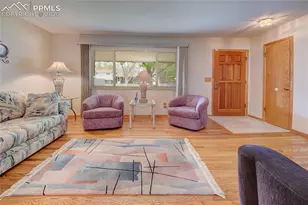 1126 Moffat Cir, Colorado Springs, CO 80915 - Photo 6