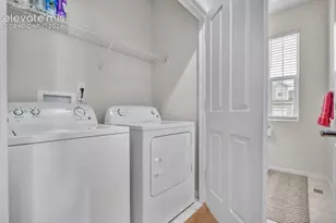 6933 Sandcastle Pt, Colorado Springs, CO 80923 - Photo 16