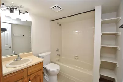 6109 Pine Hill Drive, Colorado Springs, CO 80918 - Photo 26