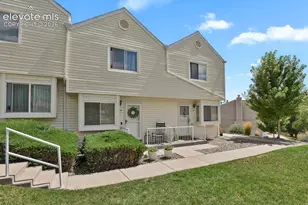 3166 Vail Pass Dr, Colorado Springs, CO 80917 - Photo 2