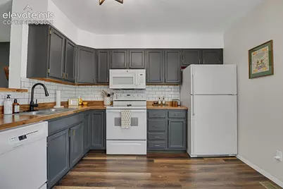 3166 Vail Pass Drive, Colorado Springs, CO 80917 - Photo 10