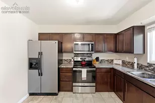 3103 Shadowglen Way, Colorado Springs, CO 80918 - Photo 10