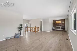 408 Elmwood Dr, Colorado Springs, CO 80907 - Photo 8