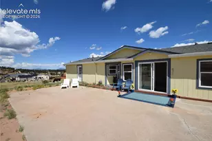 877 Maid Marian Dr, Divide, CO 80814 - Photo 4