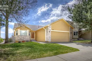 1215 Bison Ridge Dr, Colorado Springs, CO 80919 - Photo 2