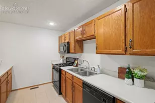 1050 Magic Lamp Way, Monument, CO 80132 - Photo 10