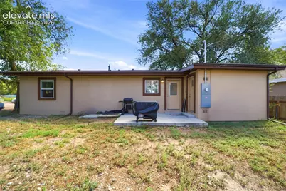 221 N Vine Street, Fountain, CO 80817 - Photo 24