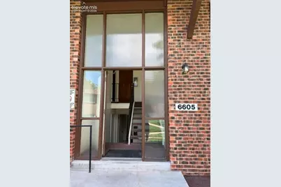 6605 W Dublin Loop #3, Colorado Springs, CO 80918 - Photo 2