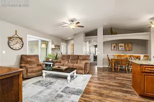 734 E Marigold Dr, Pueblo, CO 81007 - Photo 6