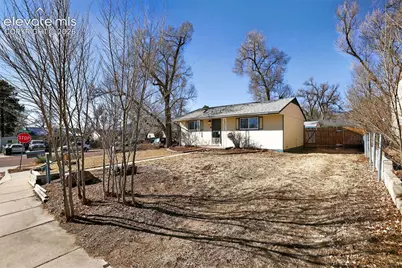 702 Erie Road, Colorado Springs, CO 80910 - Photo 6