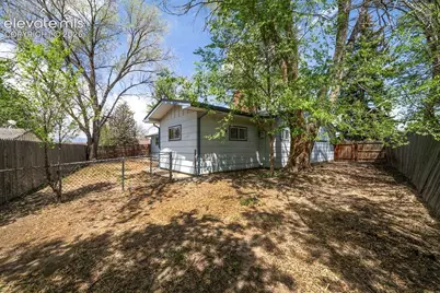 204 Byron Drive, Colorado Springs, CO 80910 - Photo 6