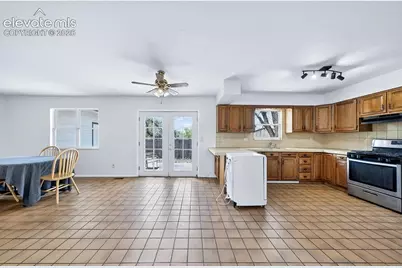 204 Byron Drive, Colorado Springs, CO 80910 - Photo 10