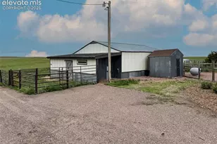 30255 Antioch Rd, Yoder, CO 80864 - Photo 34