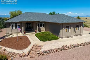 1147 S Camino Pablo Ln, Pueblo West, CO 81007 - Photo 2