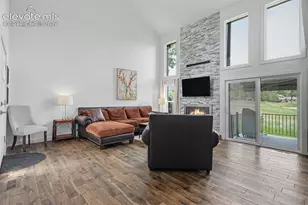 16 Woodbridge Dr, Colorado Springs, CO 80906 - Photo 8