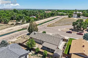 305 Alma Ave, Pueblo, CO 81004 - Photo 6