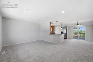 2826 Pinnacle Dr, Colorado Springs, CO 80910 - Photo 10