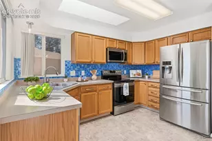 1305 Eastmeadow Ct, Colorado Springs, CO 80906 - Photo 14