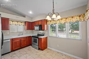 6175 Daylight Point, Colorado Springs, CO 80923 - Photo 6
