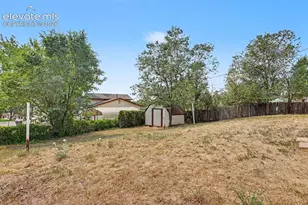 2035 Flintwood Dr, Colorado Springs, CO 80910 - Photo 10