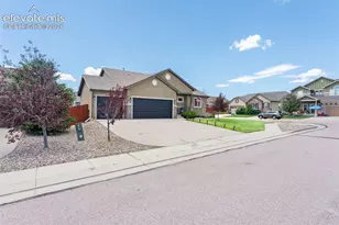 12407 Mount Bross Pl, Peyton, CO 80831 - Photo 4
