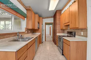 3908 Jasmine St, Colorado Springs, CO 80907 - Photo 16