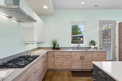 815 W Jefferson Street, Colorado Springs, CO 80907 - Photo 22