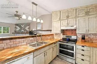 317 Trapper Ln, Fountain, CO 80817 - Photo 4