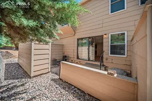 2510 Hamlet Ln, Colorado Springs, CO 80918 - Photo 2