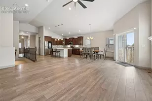 7209 Peachleaf Dr, Colorado Springs, CO 80925 - Photo 10