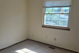 2103 Lelaray St, Colorado Springs, CO 80909 - Photo 12