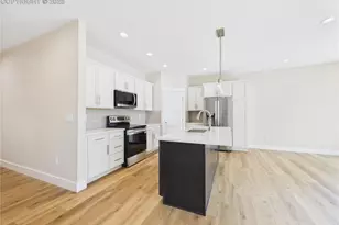 1316 Tierra Berienda Na, Pueblo, CO 81008 - Photo 14