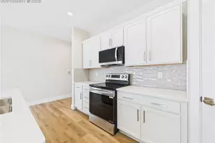 1316 Tierra Berienda Na, Pueblo, CO 81008 - Photo 16