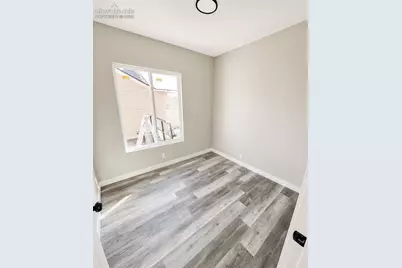 1126 E Moreno Avenue, Colorado Springs, CO 80910 - Photo 2