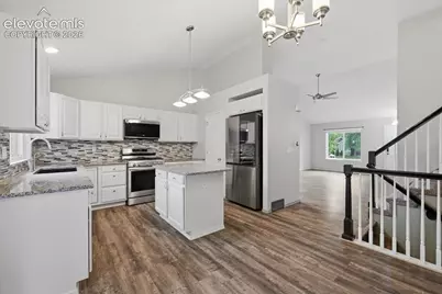 690 Snowpeak Court, Colorado Springs, CO 80916 - Photo 6