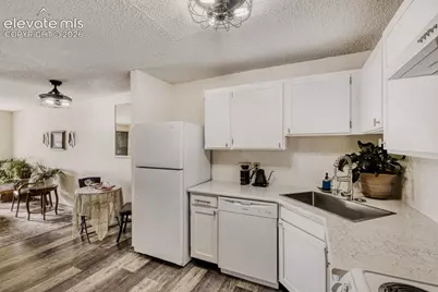 6414 Village Lane, Colorado Springs, CO 80918 - Photo 10