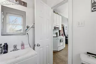 936 E Moreno Ave, Colorado Springs, CO 80903 - Photo 12