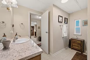 1299 Pikes Peak Dr, Florissant, CO 80816 - Photo 20