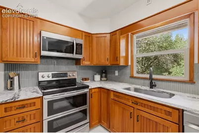 655 Skyline Avenue, Colorado Springs, CO 80905 - Photo 6