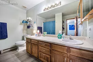 554 Manor Ct, Woodland Park, CO 80863 - Photo 16