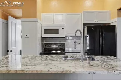 3306 W Colorado Avenue, Colorado Springs, CO 80904 - Photo 10
