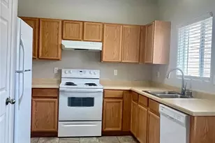 2146 Creekridge Point, Colorado Springs, CO 80910 - Photo 6