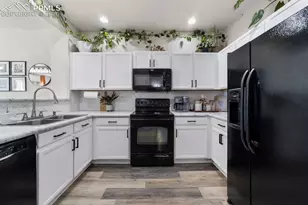 7375 Sandy Springs Point, Fountain, CO 80817 - Photo 18