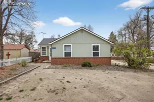 1917 E Cache La Poudre St, Colorado Springs, CO 80909 - Photo 4