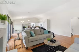 240 Bennington Dr, Colorado Springs, CO 80906 - Photo 8