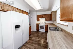 3450 Cedarhurst Way, Colorado Springs, CO 80918 - Photo 20