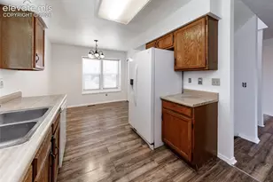3450 Cedarhurst Way, Colorado Springs, CO 80918 - Photo 16