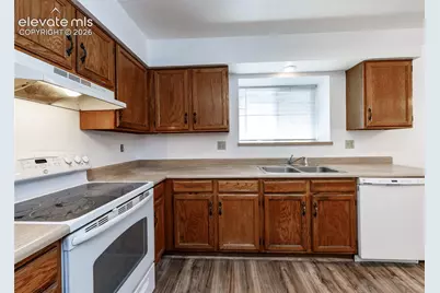 3450 Cedarhurst Way, Colorado Springs, CO 80918 - Photo 14