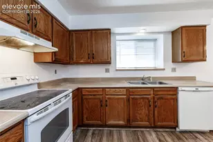3450 Cedarhurst Way, Colorado Springs, CO 80918 - Photo 14